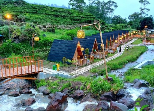 Ecopark Curug Tilu Glamping Ciwidey Serbaada