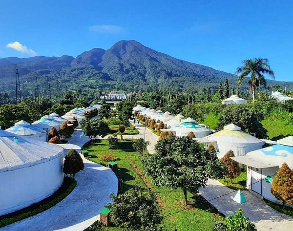 Highland Park, Glamping Bogor View Gunung Salak