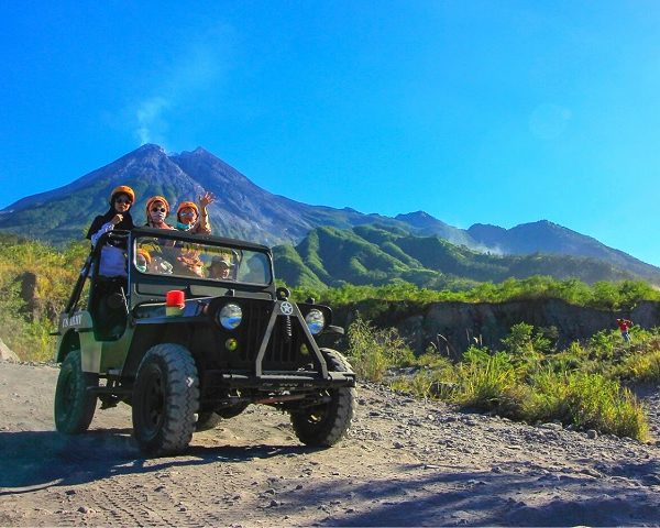 Offroad Merapi, Meniti Jejak Erupsi dan Petilasan Mbah Marijan