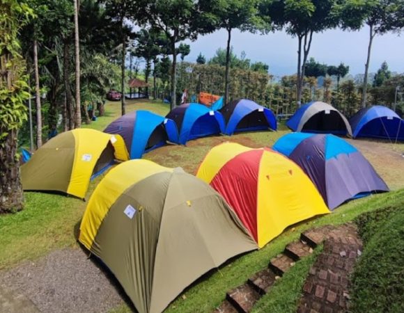 Kampoeng Awan Camping Megamendung