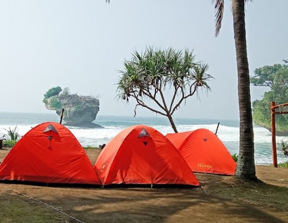 Pantai Madasari Camping Pantai Pangandaran