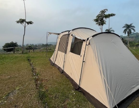 Villa Joglo Java Neglasari Camping Cigombong