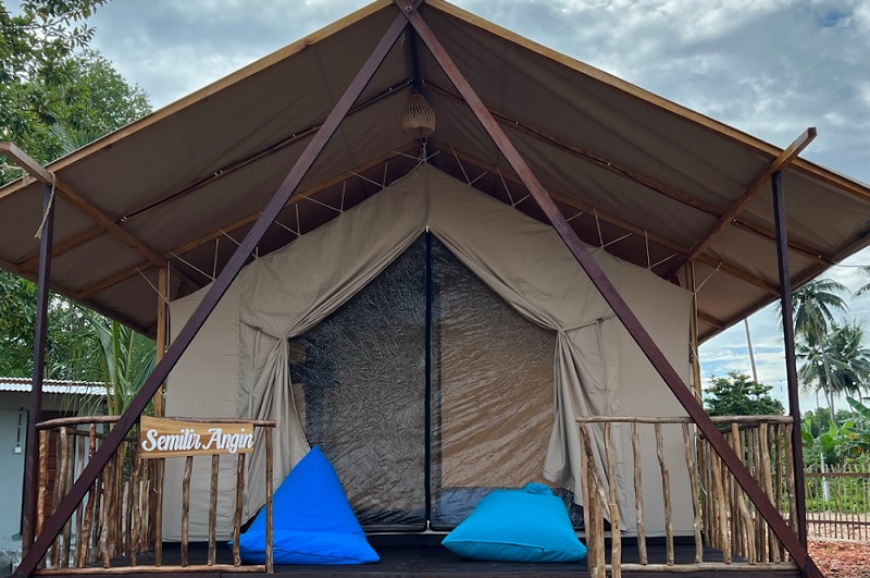 Relung Jingga Glamping Pantai di Balikpapan