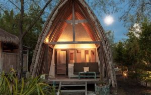 MaoMeno Yoga Resort Glamping Sehat di Gili Meno