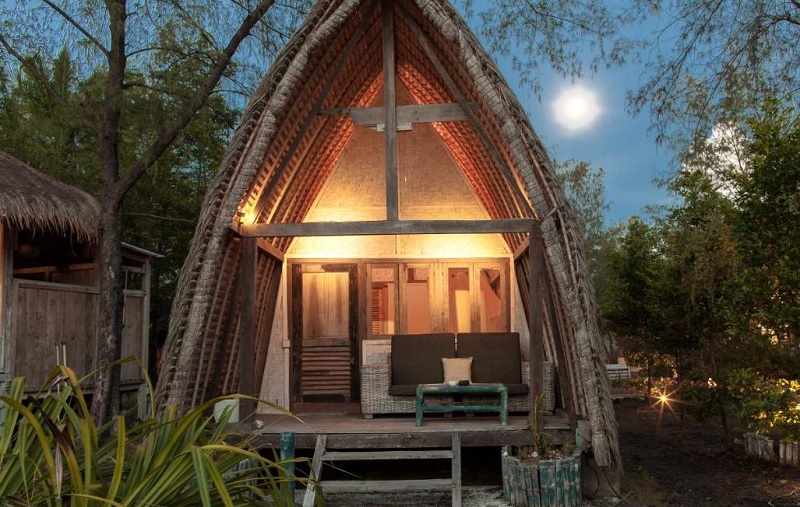 MaoMeno Yoga Resort Glamping Sehat di Gili Meno