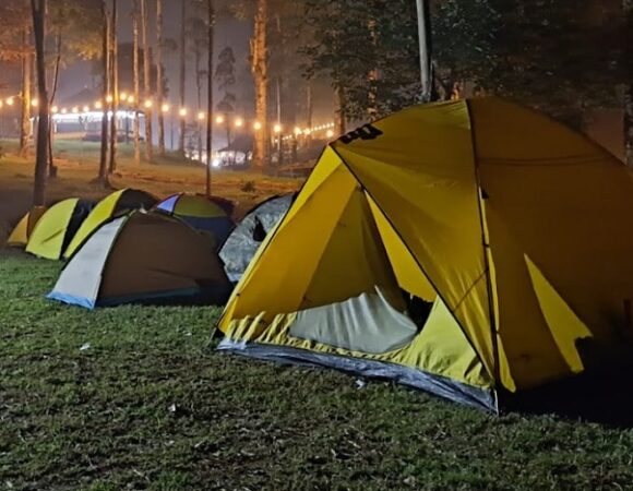 Awana Camping Ground Ciwidey Kolam Air Panas