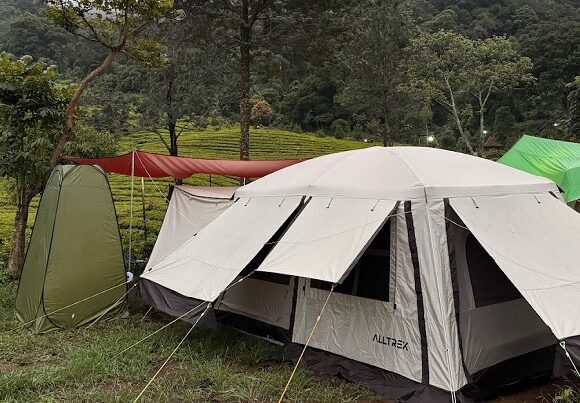 Pinus Ecopark Camping Ground di Kebun Teh Cisarua